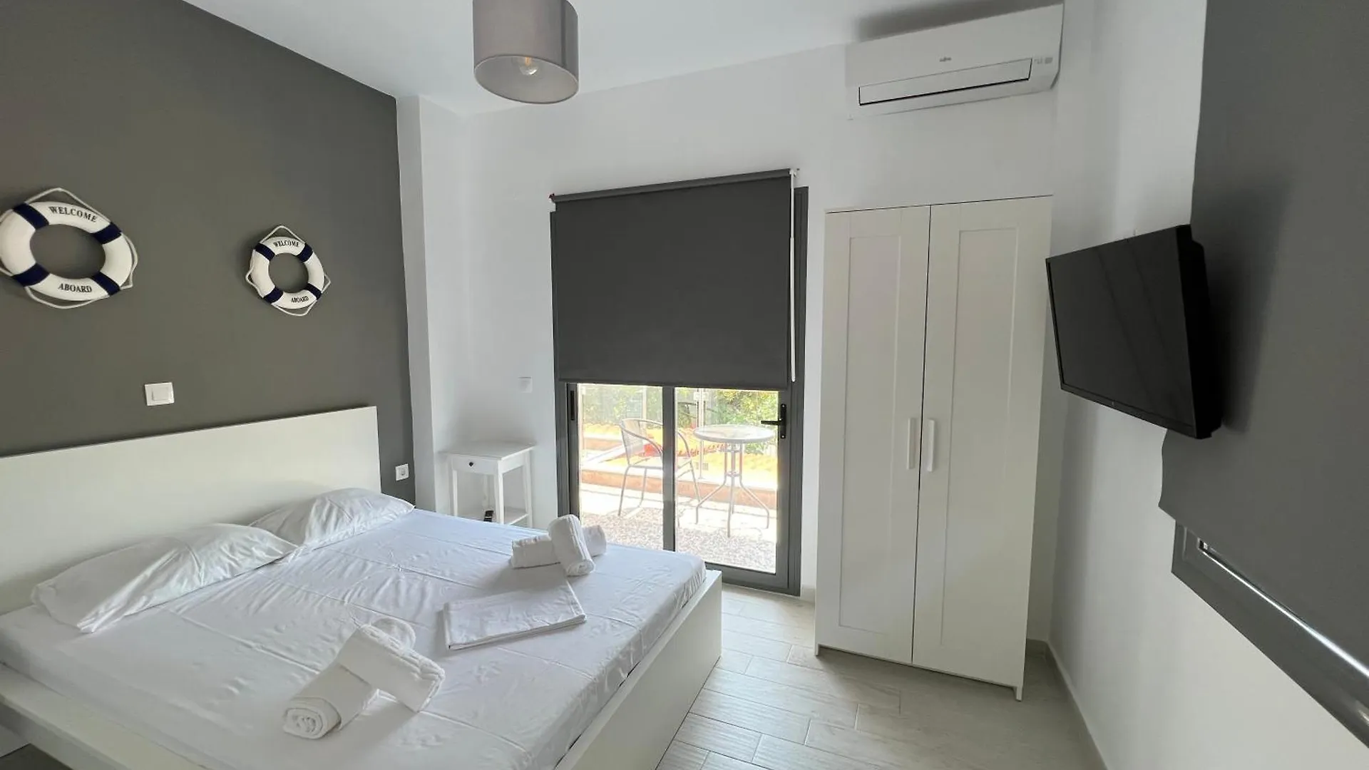 La Casa Al Mare Aparthotel Mola Kalyva Greece